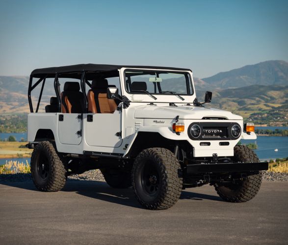 1984-toyota-fj45-beach-cruiser-14.jpg
