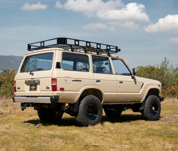 1986-toyota-land-cruiser-fj60-14.jpeg