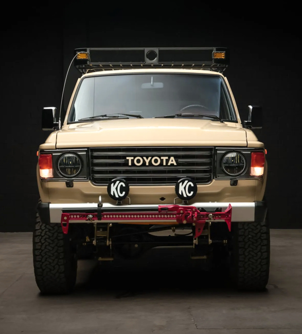1986-toyota-land-cruiser-fj60-5.jpeg