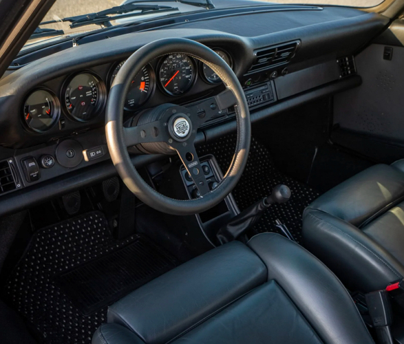 1988-porsche-911-safari-9.jpg