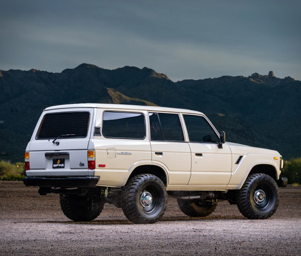 1988-toyota-land-cruiser-fj62-3.jpg | Image