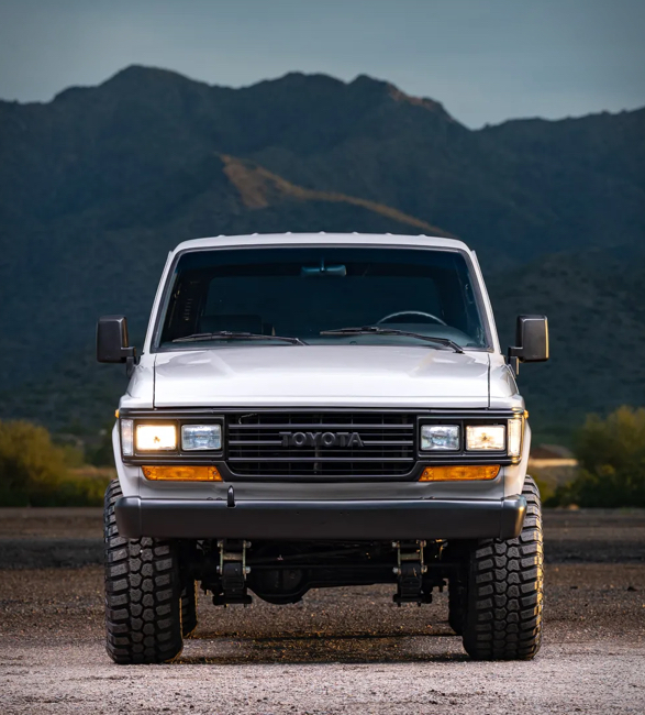 1988-toyota-land-cruiser-fj62-4.jpg | Image