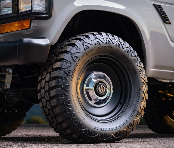 1988-toyota-land-cruiser-fj62-6.jpg | Image