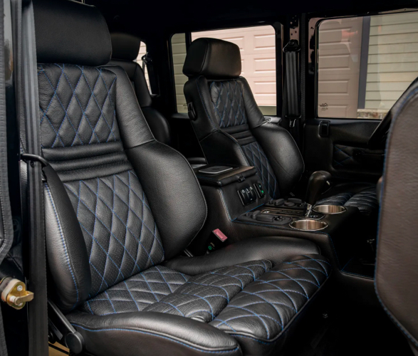 1990-land-rover-defender-110-pickup-7.jpeg
