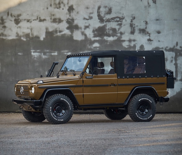 1991-mercedes-benz-250gd-wolf-11.jpg
