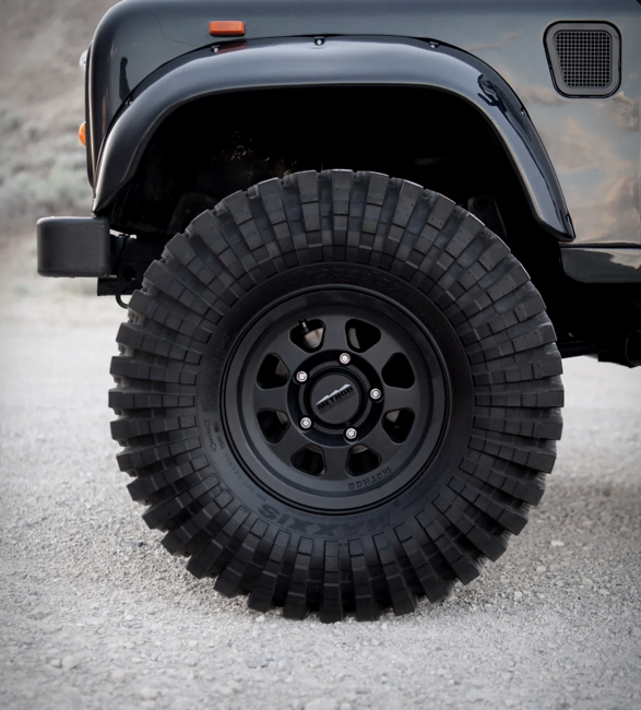 1992-land-rover-defender-110-7.jpg