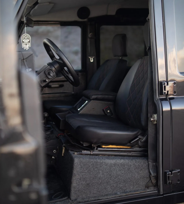 1992-land-rover-defender-110-8.jpg
