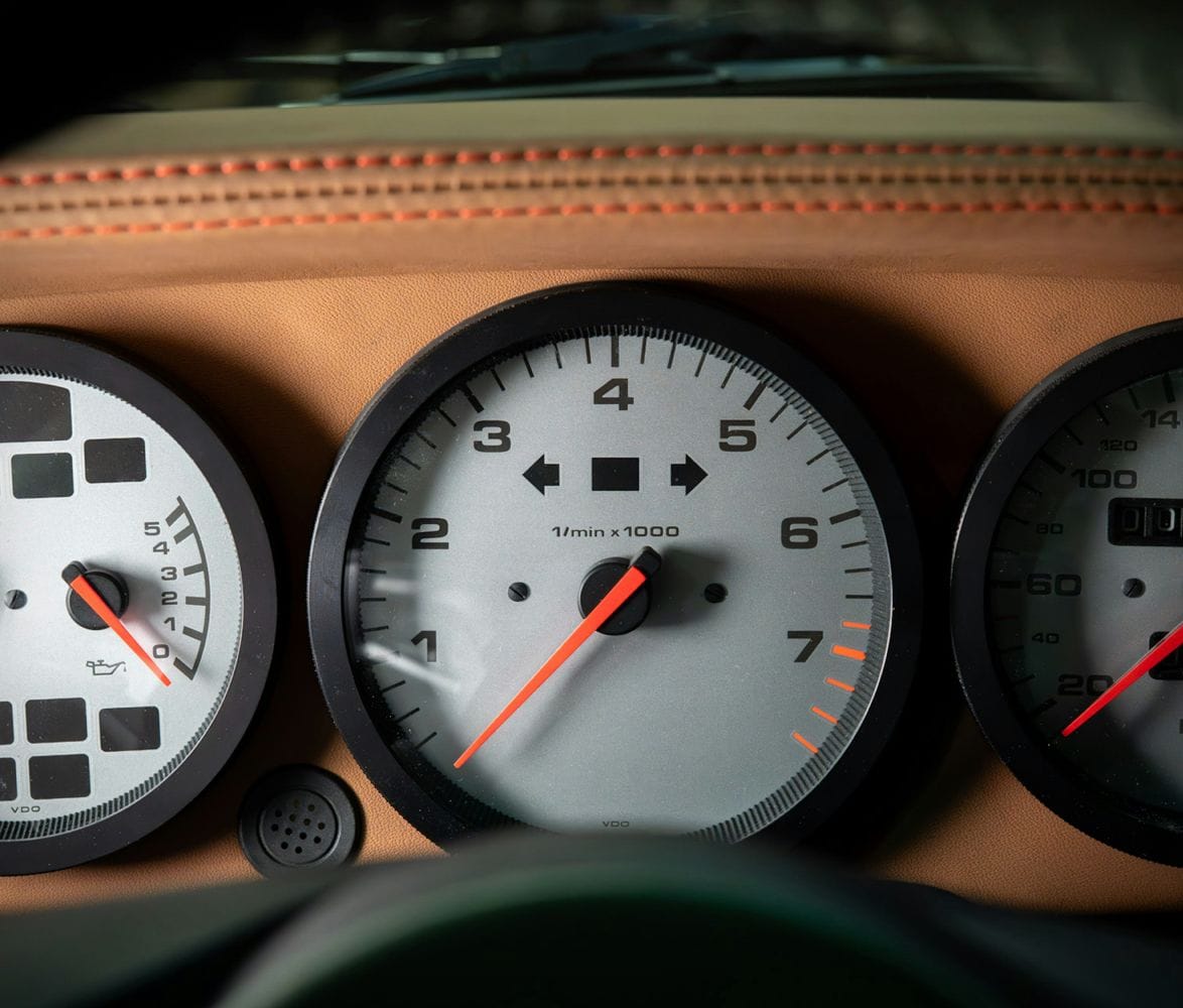 1992-porsche-911-patagonia-4x4-11.jpg | Image