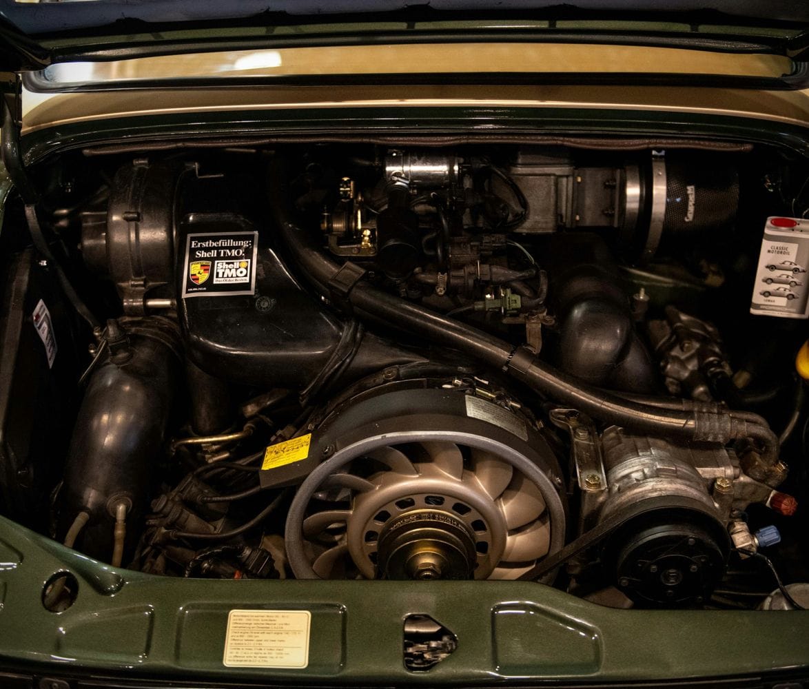 1992-porsche-911-patagonia-4x4-15.jpg | Image