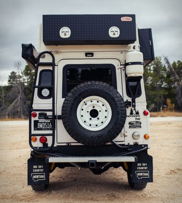 1993-land-rover-defender-camper-4.jpg | Image