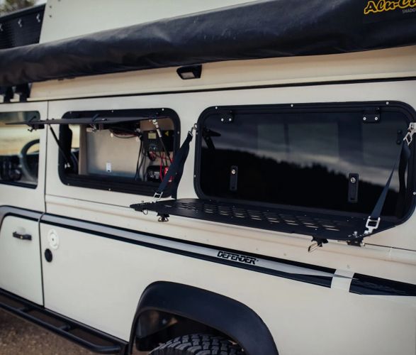1993-land-rover-defender-camper-9.jpg | Image