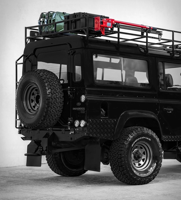 1993-land-rover-defender-defender-4.jpg | Image