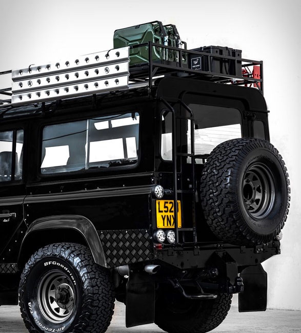 1993-land-rover-defender-defender-7.jpg