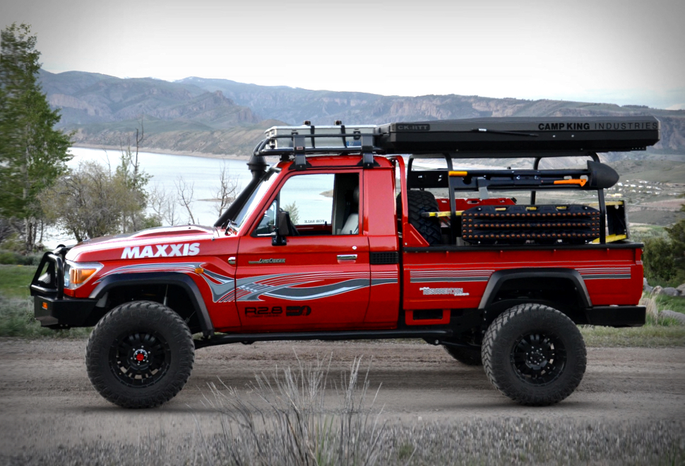 1993 Toyota Land Cruiser Pickup Image. 