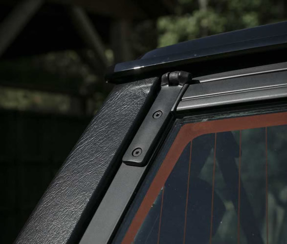 1995-black-range-rover-classic-swb-5.jpg | Image
