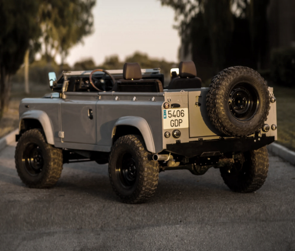 1997-land-rover-defender-90-3.jpeg | Image