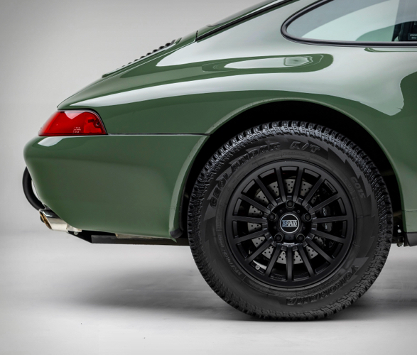 1997-porsche-911-safari-8.jpg