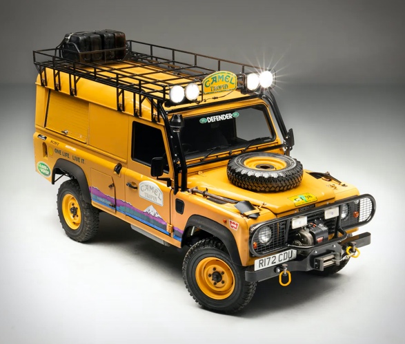 1998-land-rover-defender-110-camel-trophy-2.jpg | Image