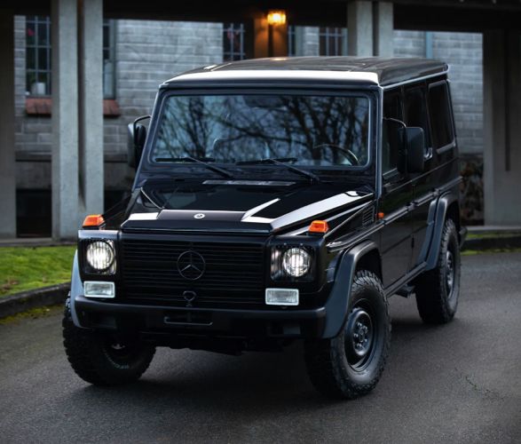 2000-all-black-mercedes-g-wagon-3.jpg | Image
