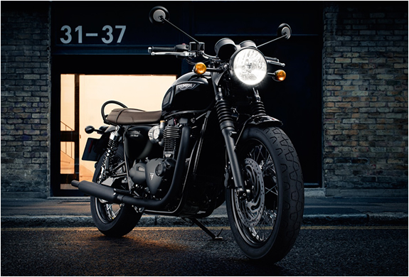 2016-triumph-bonneville-14.jpg