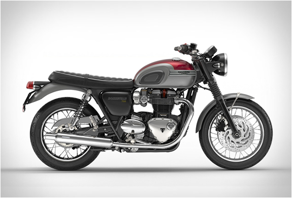 2016-triumph-bonneville-15.jpg
