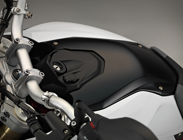 2017-bmw-f800gs-6.jpg