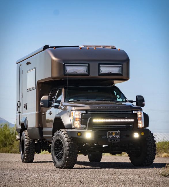 2017-ford-f-550-earthroamer-2.jpg | Image