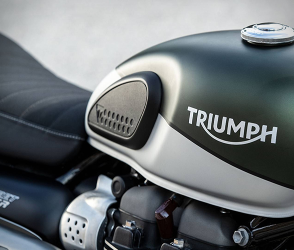 2019-triumph-street-scrambler-6.jpg