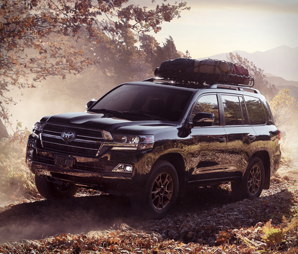 2020-land-cruiser-heritage-edition-2.jpg | Image