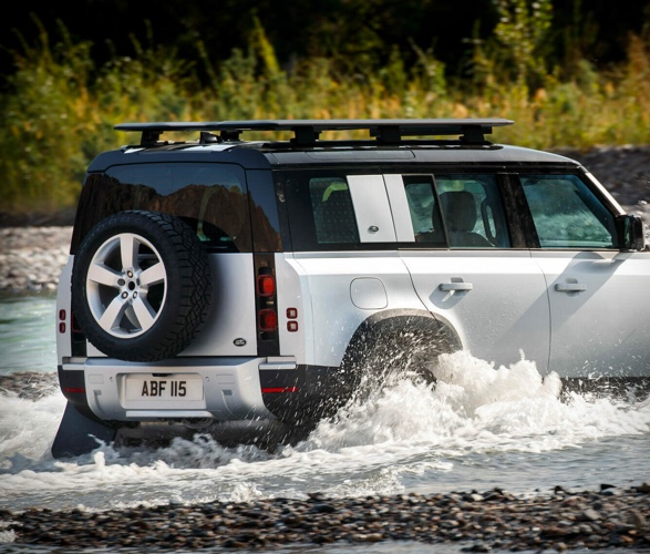 2020-land-rover-defender-7.jpg