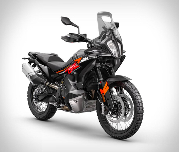 2023-ktm-790-adventure-7.jpg