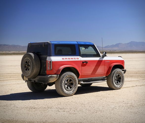 2025-ford-bronco-stroppe-special-edition-4.jpg | Image