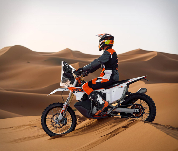 2025-ktm-450-rally-replica-6.jpeg