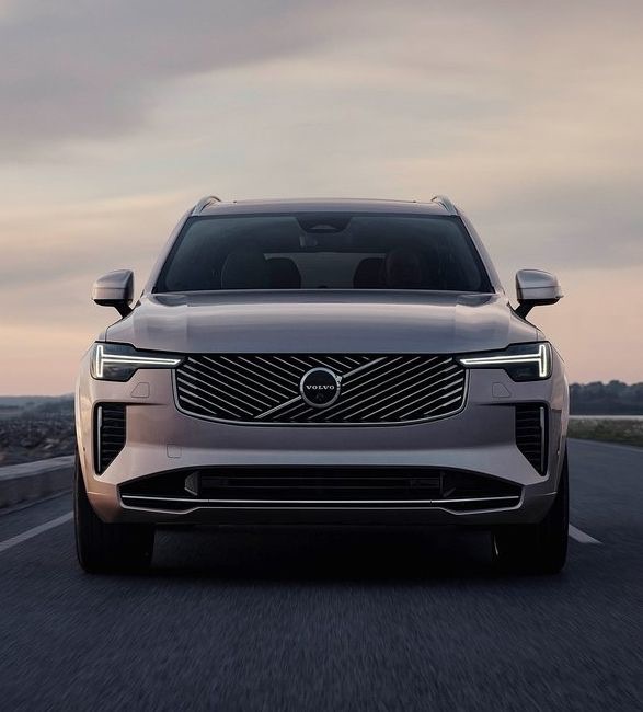 2025-volvo-xc90-15.jpeg