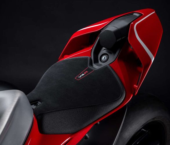 2026-ducati-panigale-v4-r-7.jpg | Image