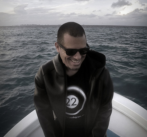 22-degrees-ocean-jacket-6.jpg
