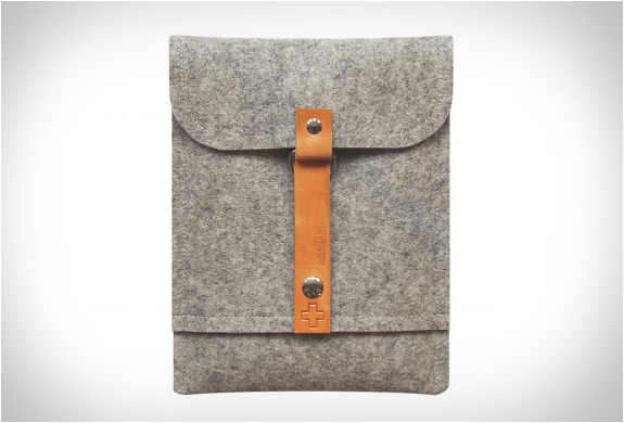addaskin-wool-ipad-sleeve-2.jpg | Image