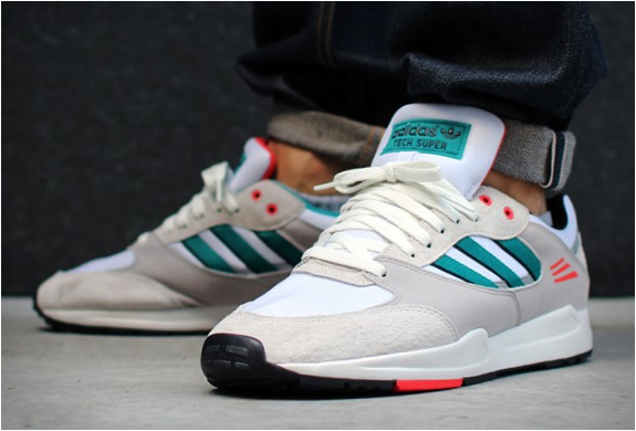 Adidas Tech Super