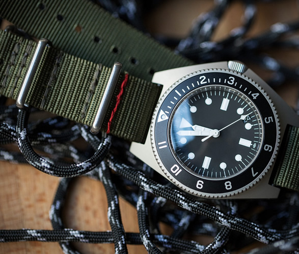 adpt-straps-4.jpg | Image