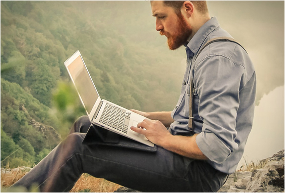 aecraft-peak-macbook-cover-4.jpg | Image