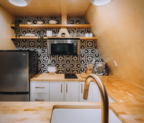 airbnb-find-tree-frame-cabin-6.jpg