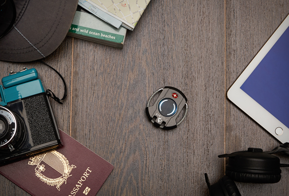 airbolt-smart-travel-lock-2.jpg | Image