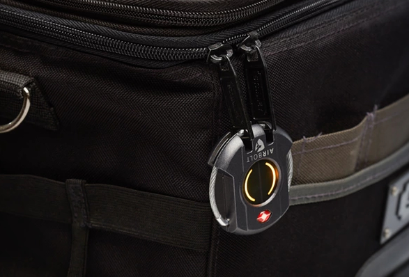 airbolt-smart-travel-lock-3.jpg | Image