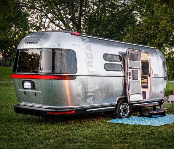 airstream-estream-trailer-5.jpg
