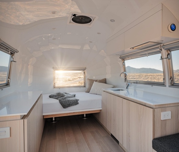 airstream-mobile-office-5.jpg | Image