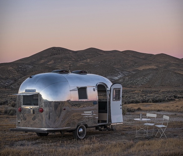 airstream-mobile-office-8.jpg