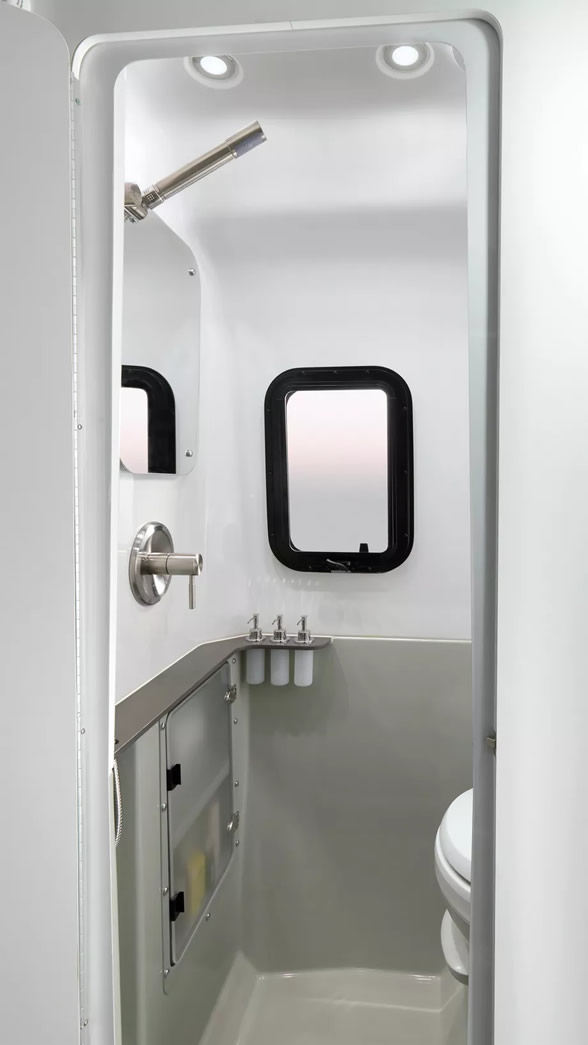 airstream-nest-10.jpg