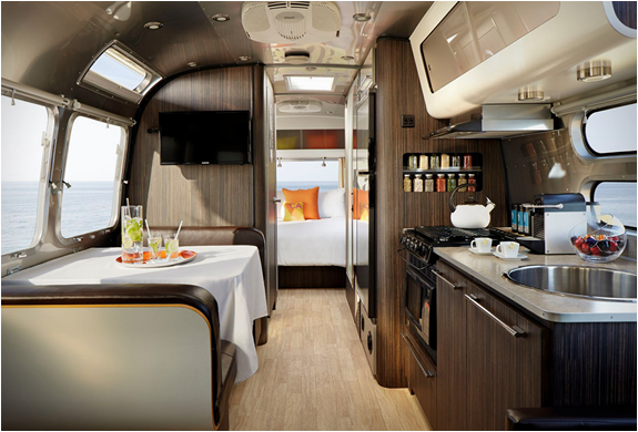 aka-luxury-mobile-suite-3.jpg | Image