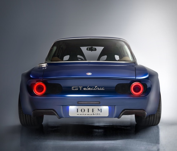 alfa-romeo-giulia-gt-electric-10.jpg