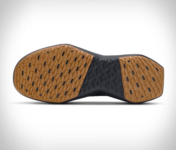 allbirds-wool-dasher-mizzles-4.jpg | Image